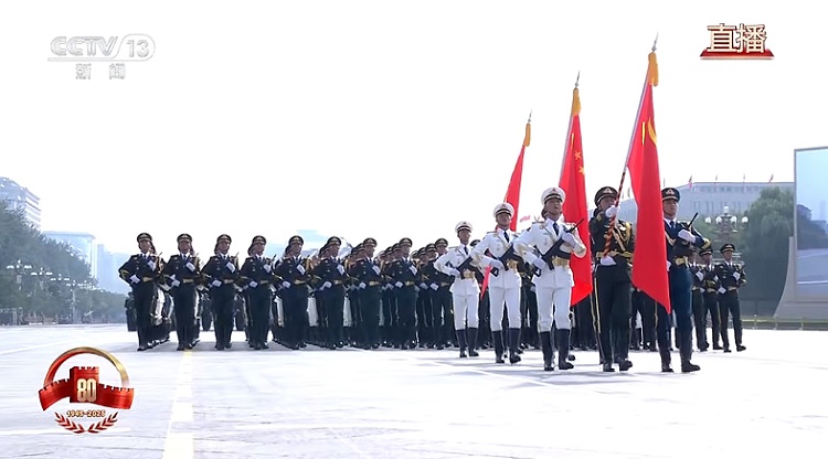 滄州智博組織全體員工觀(guān)看九三閱兵直播，凝聚愛(ài)國(guó)情懷砥礪奮進(jìn)力量